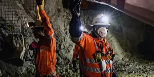 Ejecución de servicios de mantenimiento preventivo, correctivo, predictivo de equipos de plantas mineras4